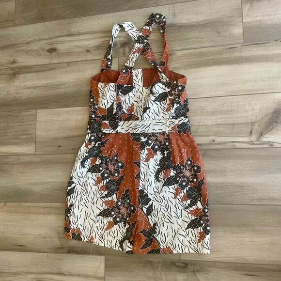 HOUSE OF HARLOW 1960 SHORTS BELTED ROMPER Sz 6 BOHO CHIC AESTHETIC TRENDY BEACHY - Picture 16 of 16